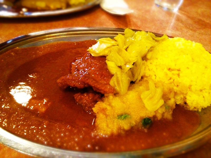 【コンビニカレーの傑作？】 ナイルレストラン監修 ナイルチキンカレー ＠セブンイレブン「華麗なるカレーパーティー」_b0008655_17272790.jpg