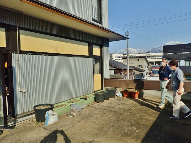 ガラスの破損が発生!_c0336902_20540396.jpg