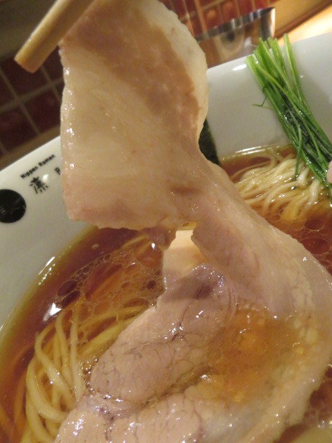 【新店】醤油らぁ麺@Nippon Ramen 凛 RIN_a0389150_18551602.jpg