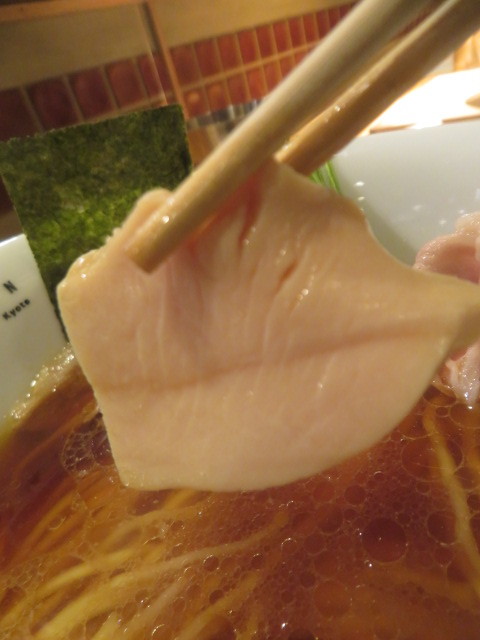 【新店】醤油らぁ麺@Nippon Ramen 凛 RIN_a0389150_18552351.jpg