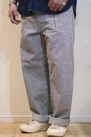 NAVY PANTS。_e0186470_20011190.jpg