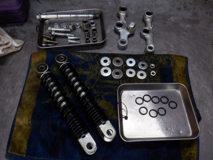 カブ90部品取り(レストアベース) 大阪～ スーパーカブ90 カスタム 部品