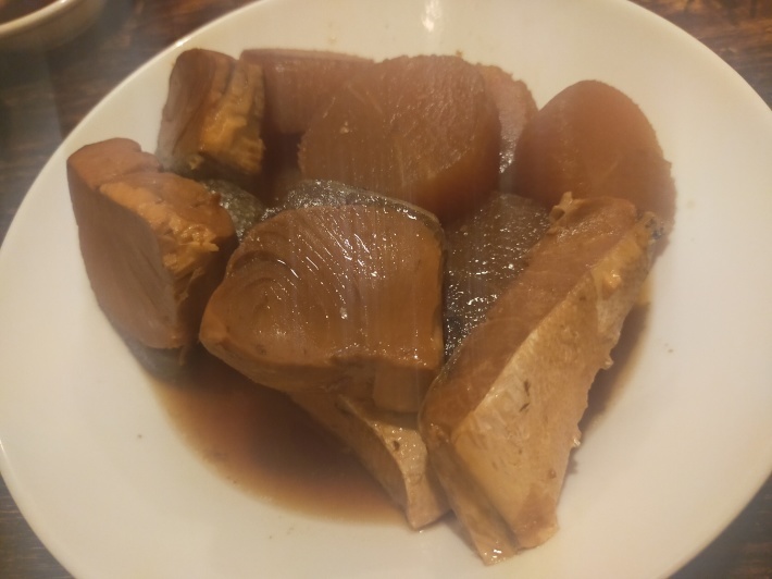 食ING情報☆ボリューミーで美味しい家庭料理が盛りだくさん＠忍者ninjaJapaneseDining & Bar(プノンペン)_e0408534_00075158.jpg