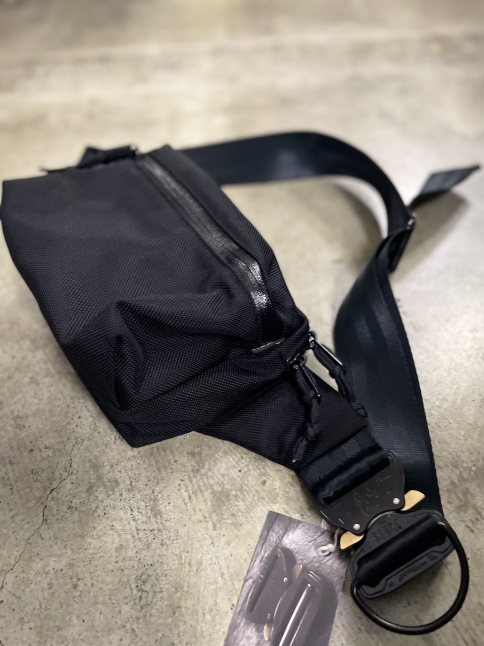 DEFY BAGS　「Free：1本」　　BUYER M 在庫★_d0152280_08400051.jpeg