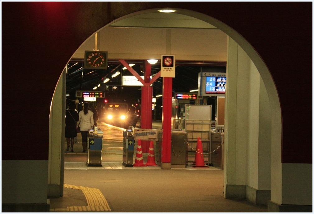 片瀬江の島駅の思い出_c0352813_17311160.jpg