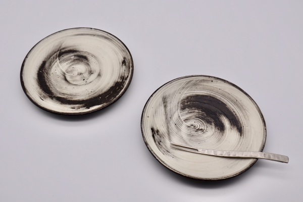 山田隆太郎展 明日からです 4月20日(水)~25日(月)_b0132442_15203909.jpeg