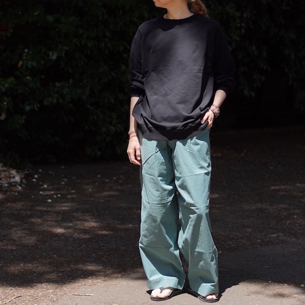 ECRU と BLACK_d0364239_19513526.jpg