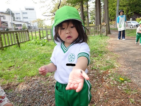 もも組 初散歩!!!_c0212598_15124895.jpg