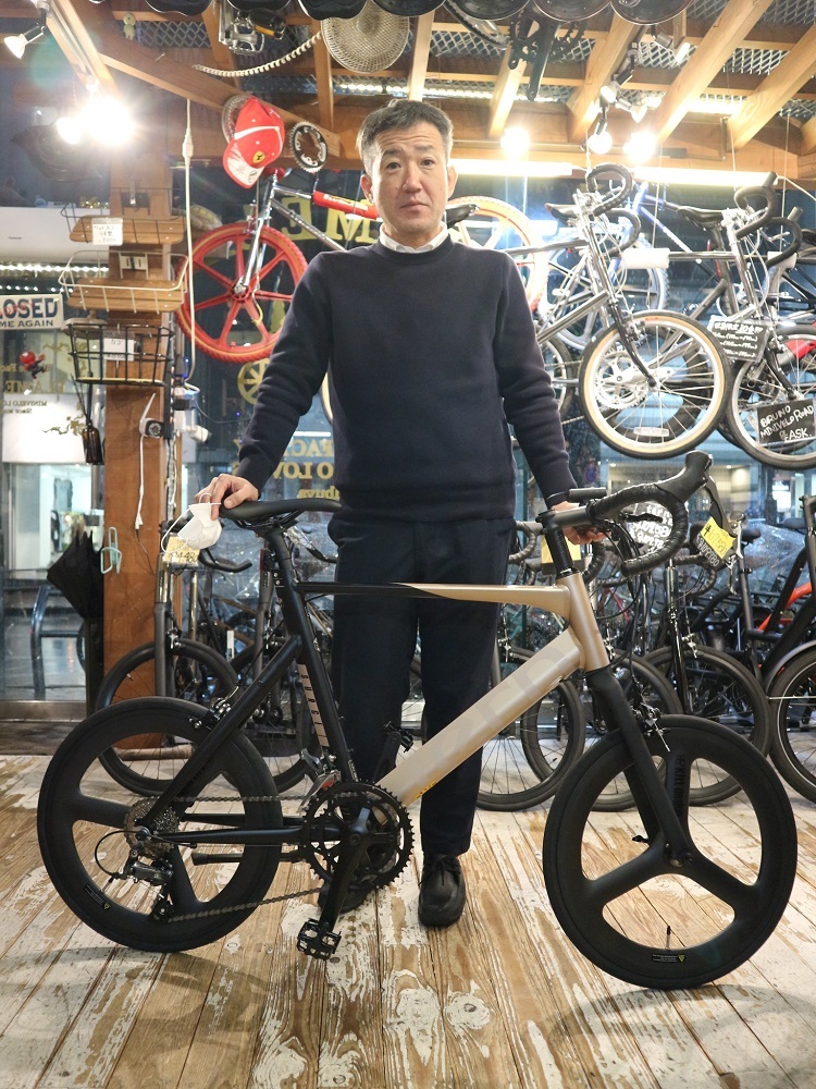 4月22日 渋谷 原宿 の自転車屋 FLAME bike前です_e0188759_12051237.jpg
