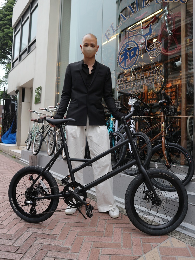 4月22日 渋谷 原宿 の自転車屋 FLAME bike前です_e0188759_12052145.jpg