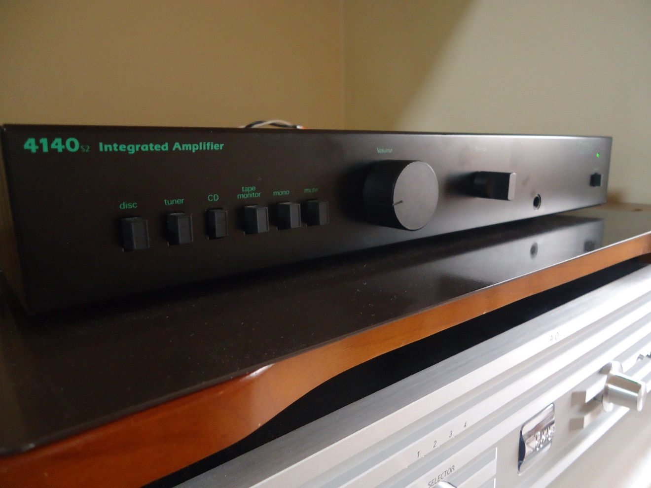 【希少】Creek インテグレーテッド アンプ 4040 s2 英国 CREEK 4040というアンプ、、 | 西野和馬のオーディオ西方