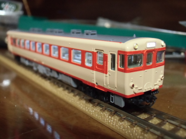 TOMIX キハ58(富士急両運・動力車)にキハ40ライトユニット組込み