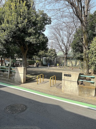 ある風景:Ermou Street,Okurayama@Yokohama #13_b0418600_21485603.jpg