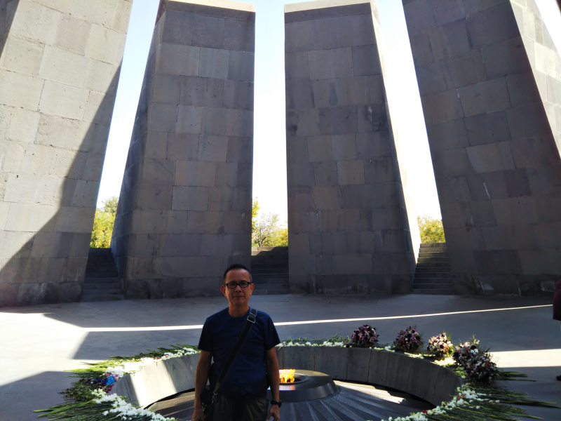 昨日はアルメニア虐殺記念日_a0394451_19320697.jpg