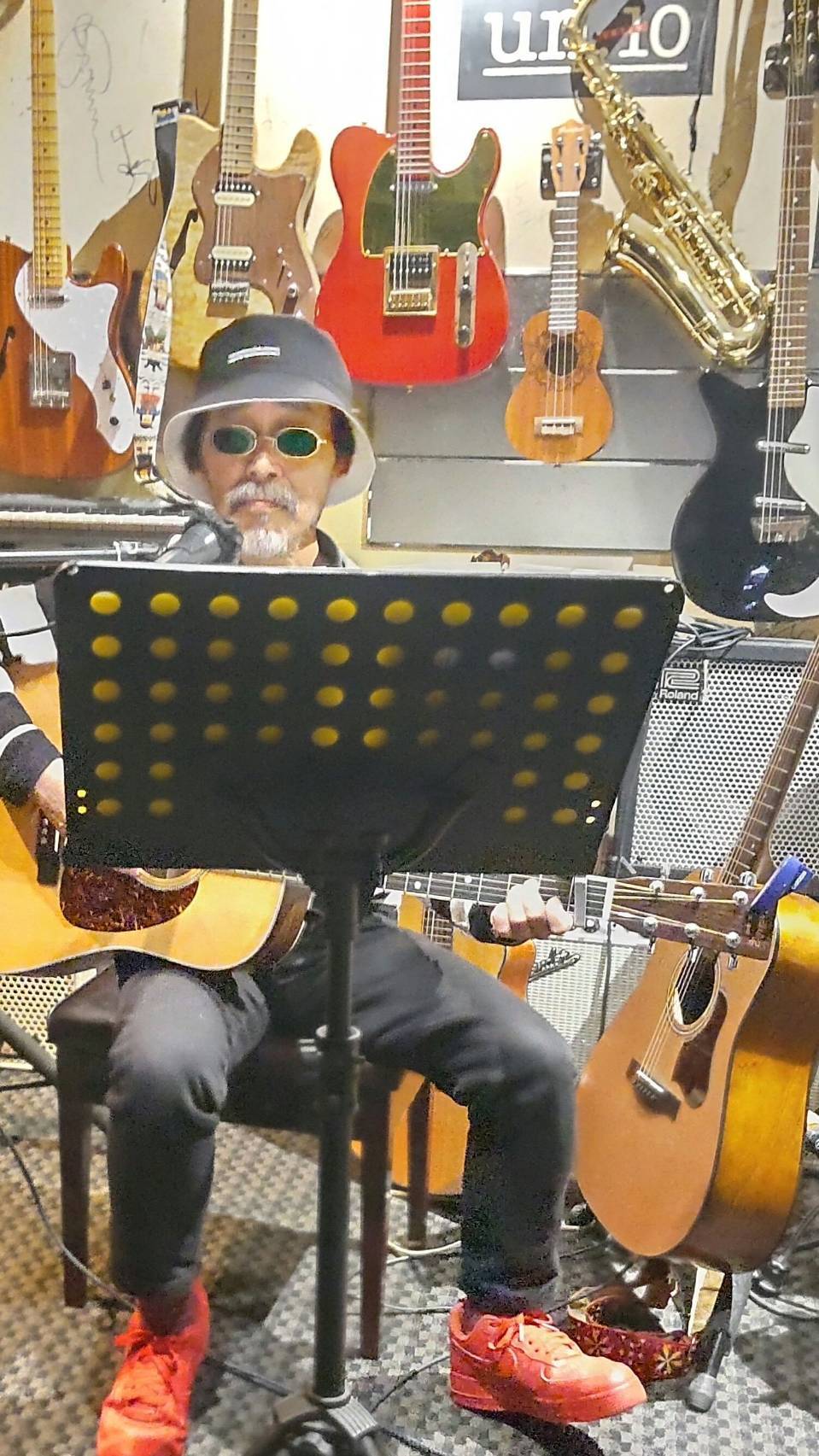 カガラライブハウスデビュー_a0075684_07360021.jpg