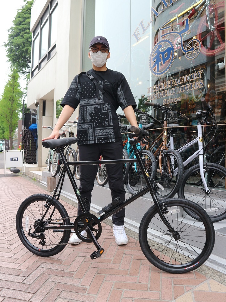 4月26日 渋谷 原宿 の自転車屋 FLAME bike前です_e0188759_13435354.jpg