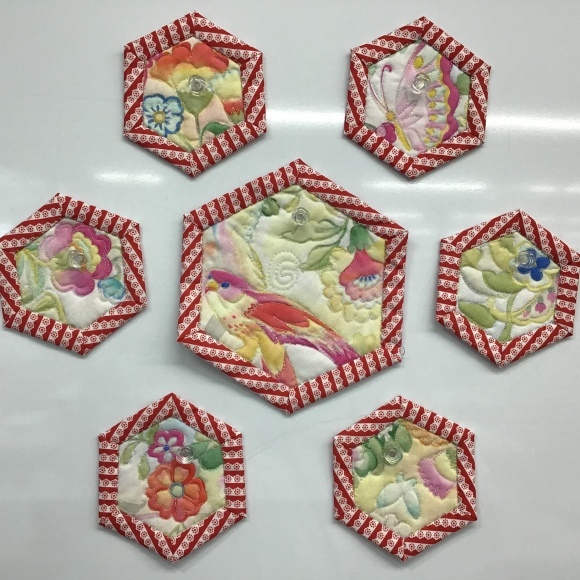 【田中美保子の楽しいミシンキルト】生徒さんの作品です♪_c0357605_12252695.jpeg
