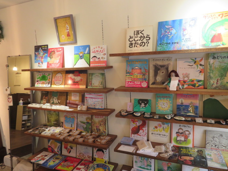 GW店舗営業と、オンラインショップの予定*どうしてあらそうの?_f0129557_13521475.jpg