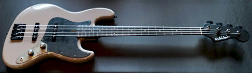 新垣様オーダーの「Modern J-Bass #036」が完成です!_e0053731_18282953.jpeg
