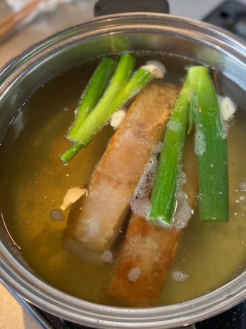 ルーローハンと茶葉蛋の台湾弁当。_e0269389_18444711.jpg