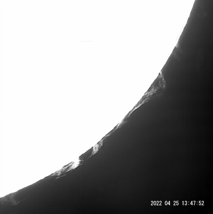 4月25日の太陽_e0174091_15180953.jpg