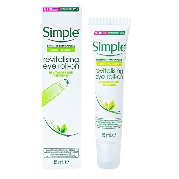 Kem trị thâm mắt Simple Kind To Eyes Revitalising Eye Roll On_b0410823_00184116.jpg