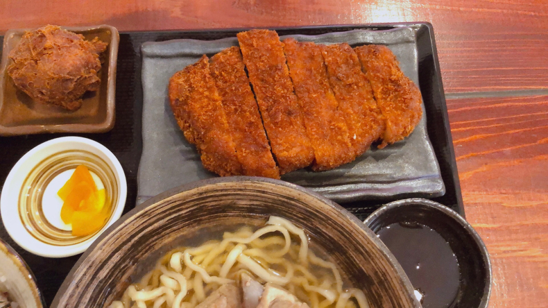 ちゅら海/フクギ並木　サララ研修旅行_f0140145_12294681.jpg