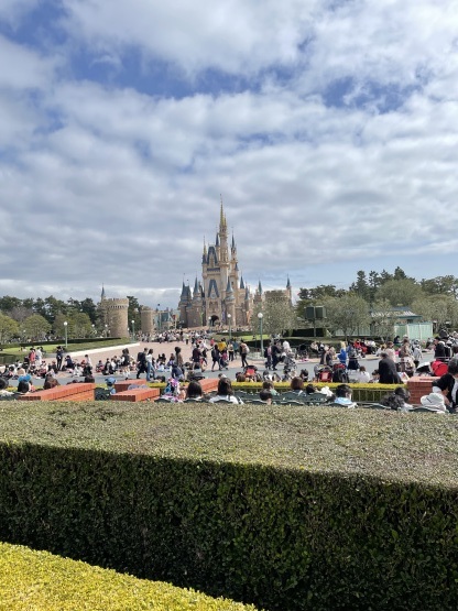 最近増加 キャストさんをゲストが避けて通る場面 東京ディズニーリポート
