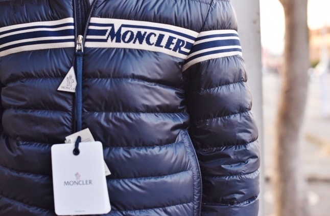 5月未明まで・・・ Final SALE!! MONCLER「残り2枚」★★ お早めに・・・_d0152280_06460180.jpg