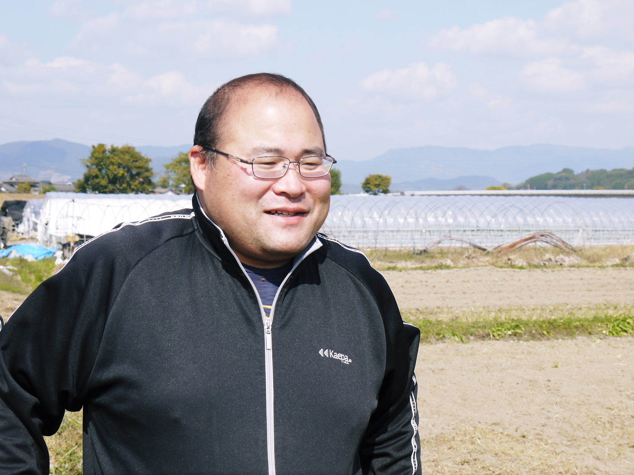 れんげ米好評発売中！熊本県菊池市七城町砂田でれんげを有機肥料とし