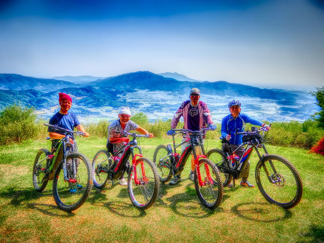  高峰 Fantic E-MTB Riders Club VI_b0049658_18415975.jpg