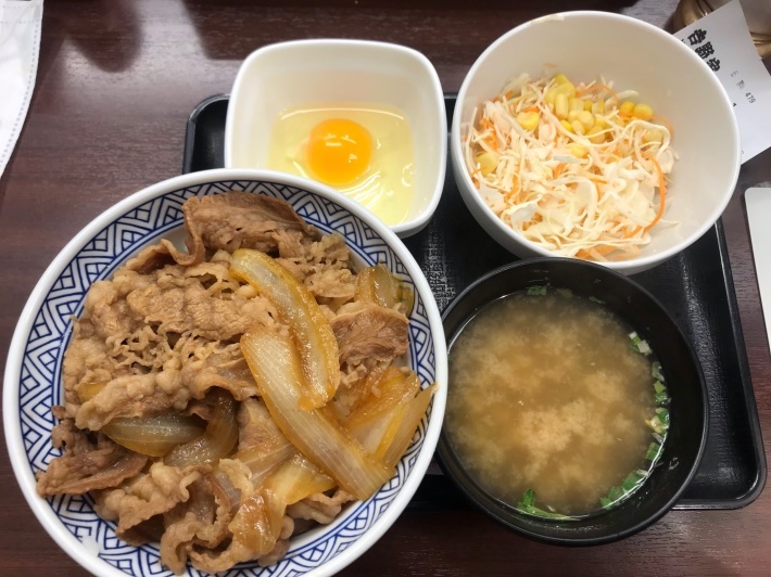 【夫のおやつは夜の8時にパンケーキ10時に吉牛】_b0009849_17020613.jpeg