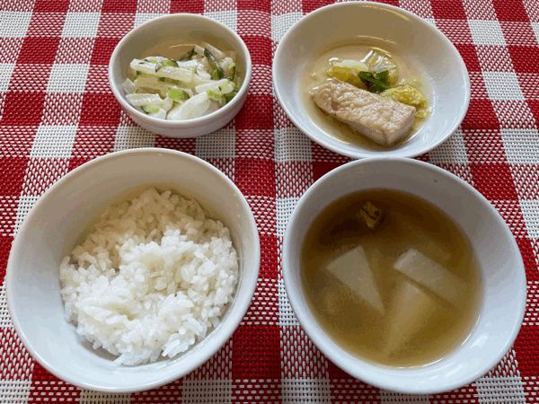 5/6の給食_c0293682_17534849.gif