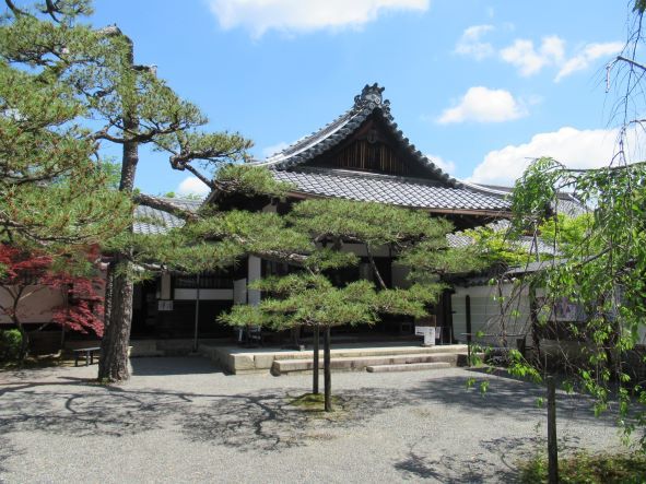 盧山寺　源氏の庭など_e0048413_18412946.jpg