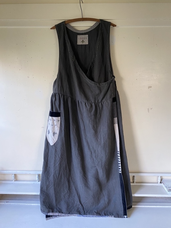 早川ユミ　YUMIS WORK フレンチスリーブ　シルクワンピース 早川ユミ YUMIS WORK フレンチスリーブ シルクワンピース - メルカリ