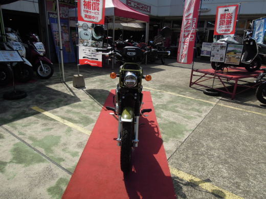 クロスカブの上物入荷?ですやん!_f0056935_13361376.jpg