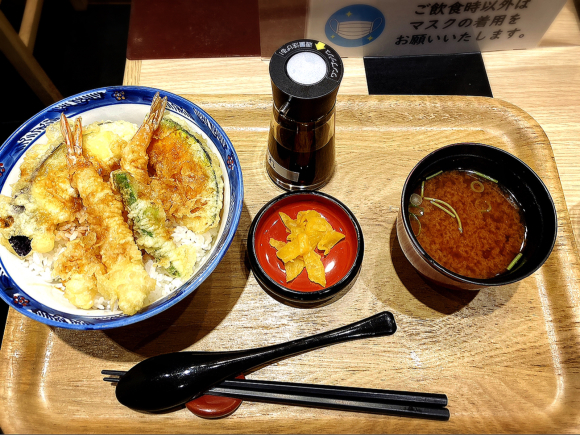 丼丼亭 津駅チャム店_e0292546_09441087.jpg