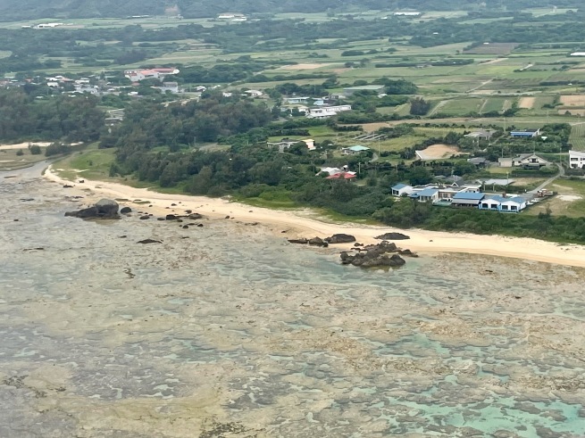 奄美大島ドライブ紀行 その1──「古すぎるボロレンタカーにご用心!!」_d0352022_18064445.jpeg