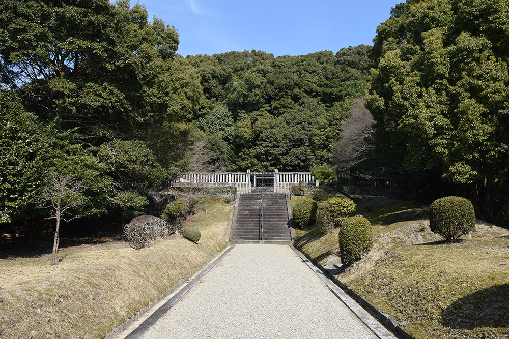 松永久秀の大和国支配の拠点、多聞山城。_e0158128_10070364.jpg