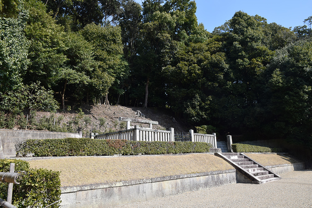 松永久秀の大和国支配の拠点、多聞山城。_e0158128_10104509.jpg