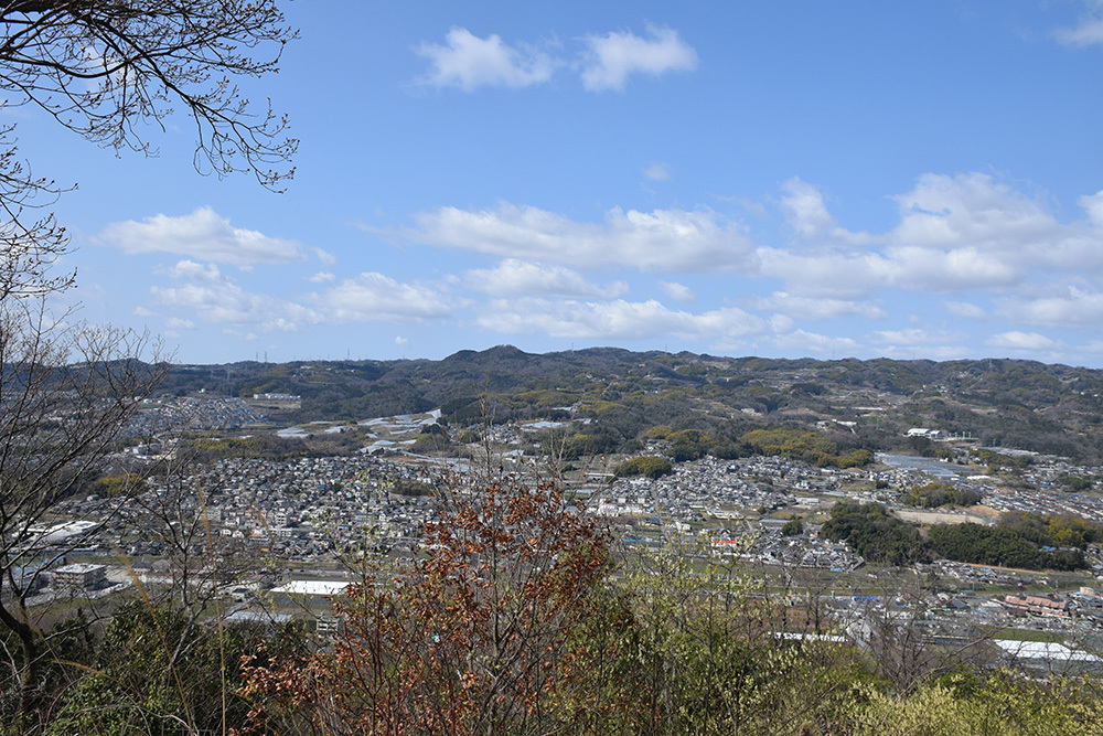城主は島左近か松永久秀か、椿井城攻城記。<後編> 南郭群_e0158128_17113172.jpg