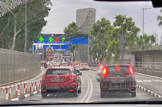 ついに!念願のシンガポールへ自家用車で入国!②_d0103292_15041836.jpg
