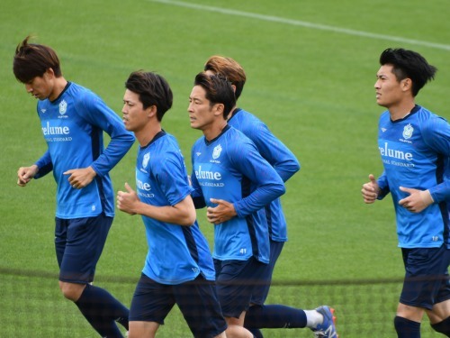 エリートリーグ 湘南vs清水 馬入ふれあい公園サッカー場 参戦 湘南 浪漫