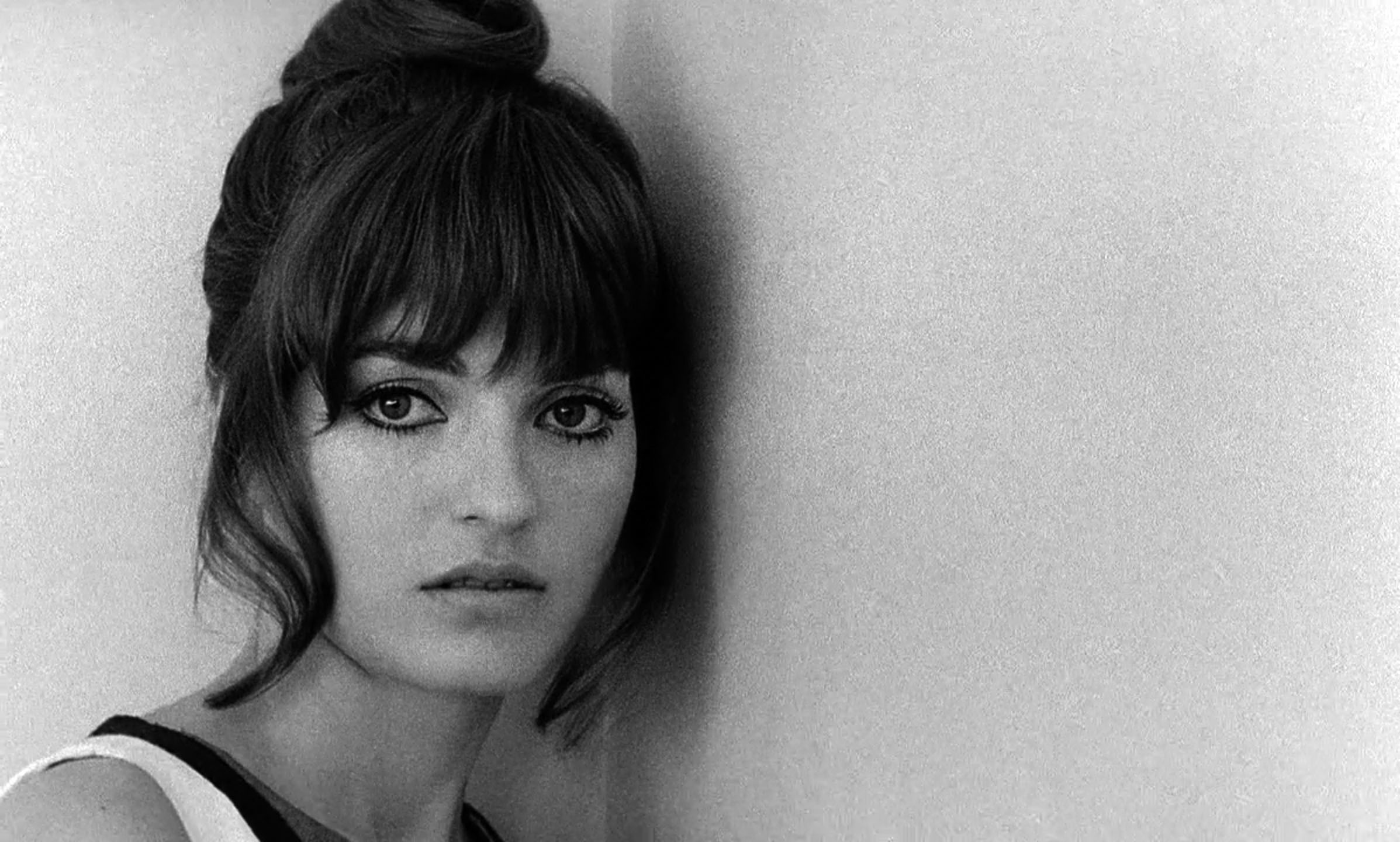 マリー=フランス・ピジェ(MarieFrance Pisier)「ヨーロッパ横断特急」(1966)・・・④ 夜ごとの美女