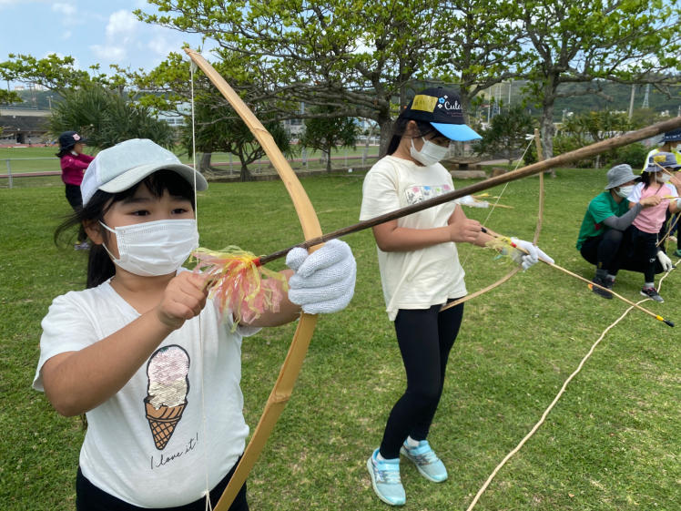 あおぞら学童クラブ（4/16）子どもたちは野原へ冒険に出発！大人はネコクラブ説明会を開催しました！_d0363878_23494469.jpg