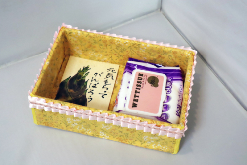 ダンボールクラフト ~ ウエットティッシュケース ~_e0222340_15350380.jpg