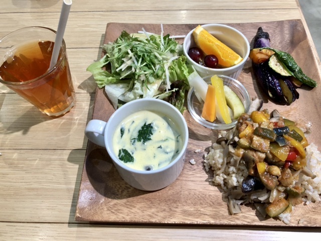 【果実園で精進ランチ】_b0009849_12245772.jpeg