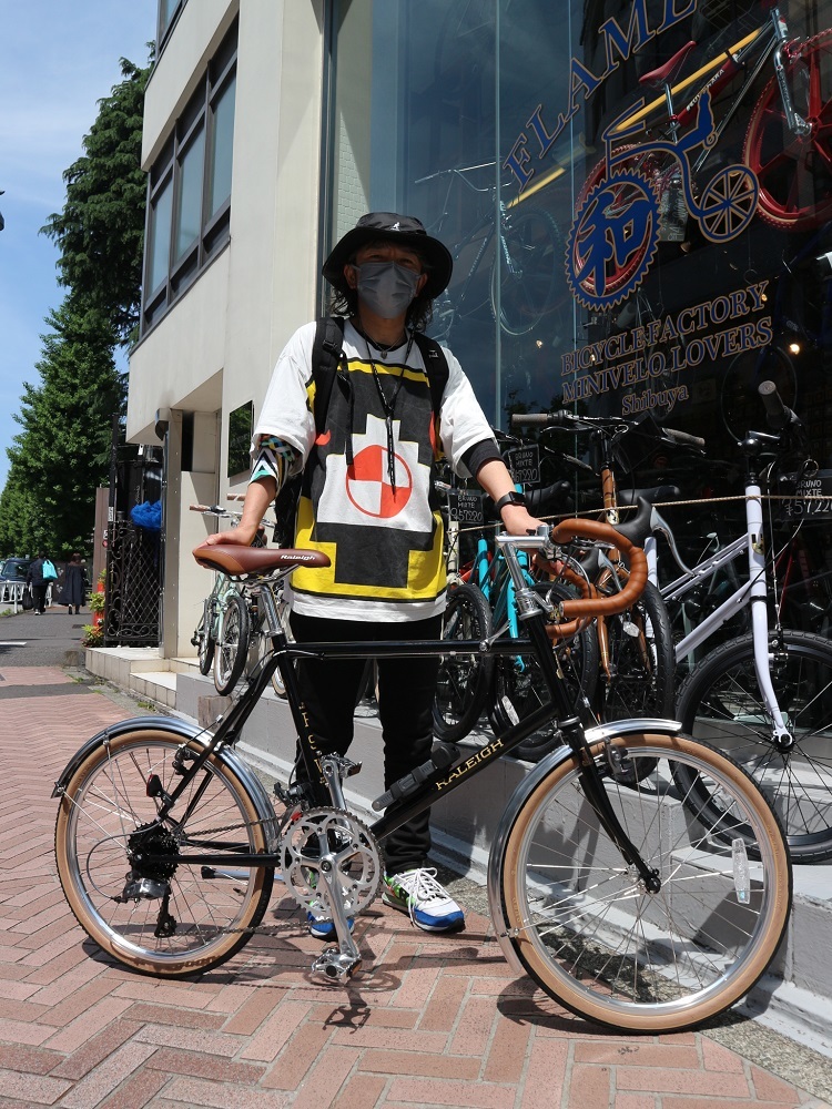 5月10日　渋谷　原宿　の自転車屋　FLAME bike前です_e0188759_19341062.jpg