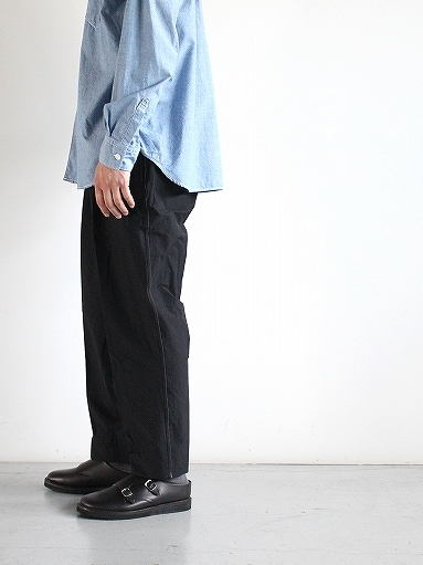 and wander Plain Tapered Stretch Pants_b0139281_16383796.jpg