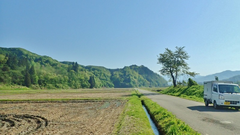 6日 兼業農家は「定点撮影」後に出勤します_c0336902_18172122.jpg